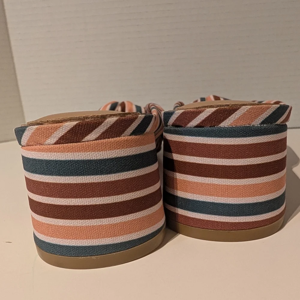 Deltan "Georgie" Striped Sandal Sz. 8.5 - Picture 11 of 11